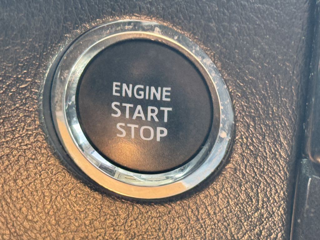 2020 Toyota 4Runner Image 26