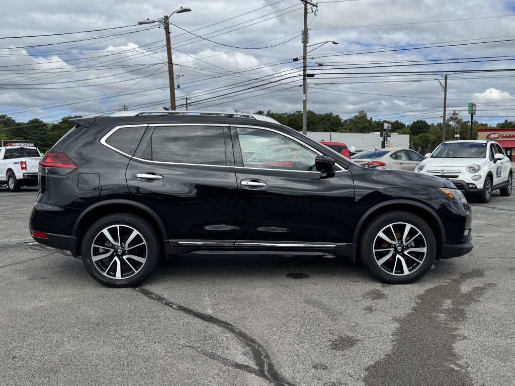2020 Nissan Rogue Image 8