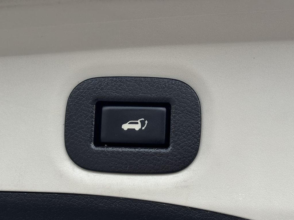 2020 Nissan Rogue Image 11
