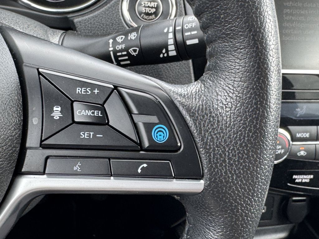 2020 Nissan Rogue Image 21