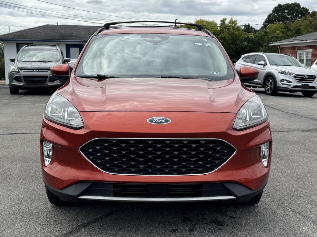 2020 Ford Escape Image 2