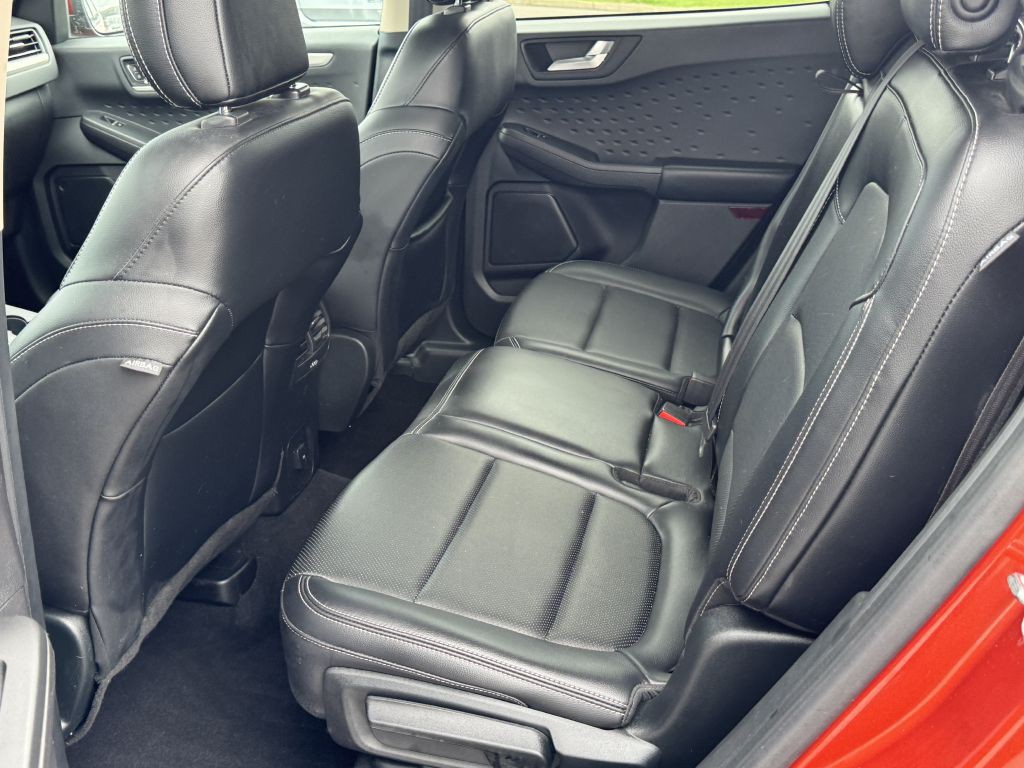 2020 Ford Escape Image 10