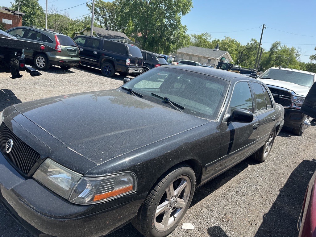 2003 Mercury Marauder Image 5
