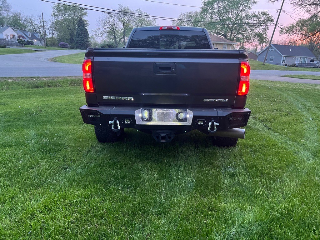 2016 GMC Sierra Image 5