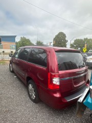 Image for 2012 Chrysler Town & Country Touring ID: 7472752