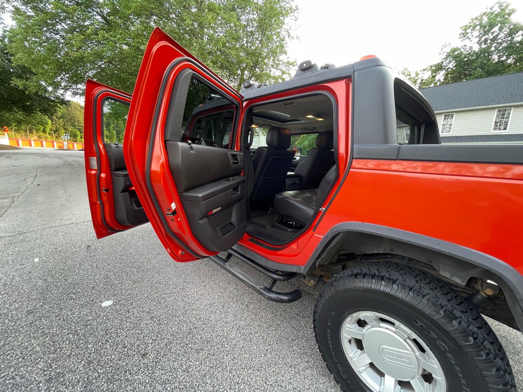 2008 HUMMER H2 Image 13