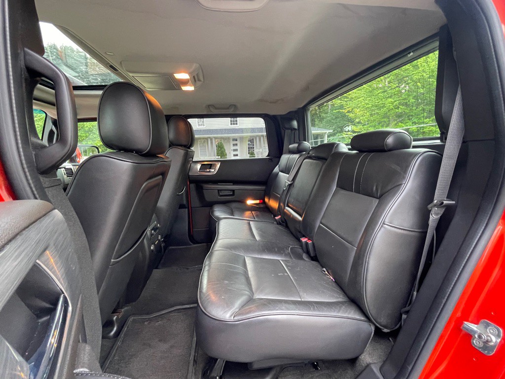 2008 HUMMER H2 Image 17
