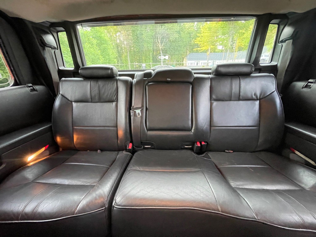 2008 HUMMER H2 Image 25