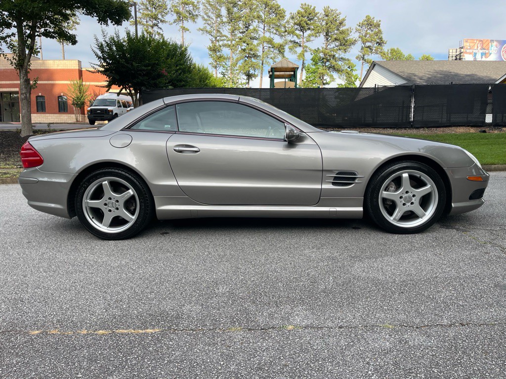 2003 Mercedes-Benz SL-Class Image 11