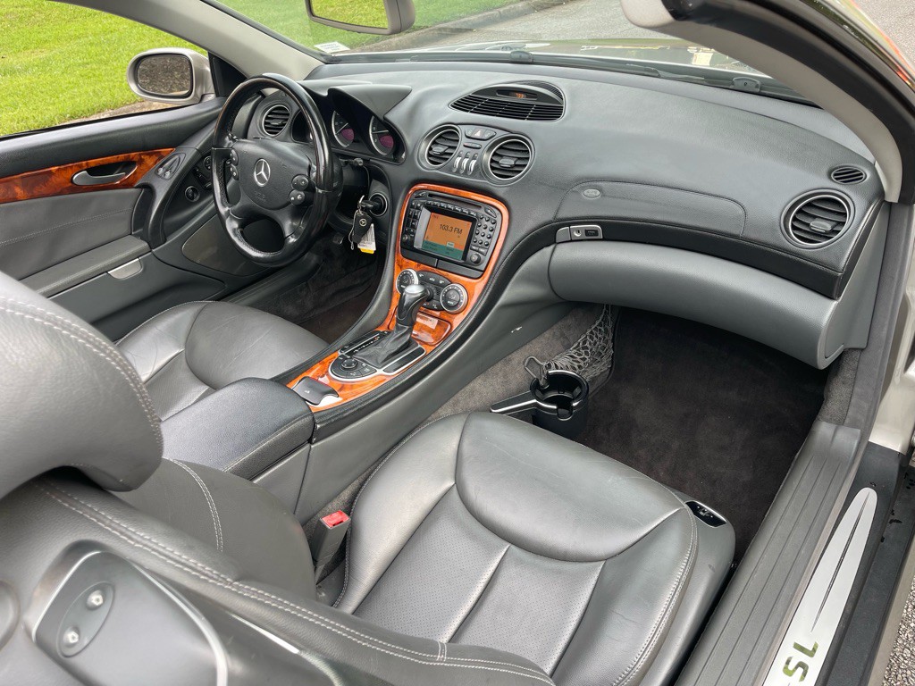 2003 Mercedes-Benz SL-Class Image 20
