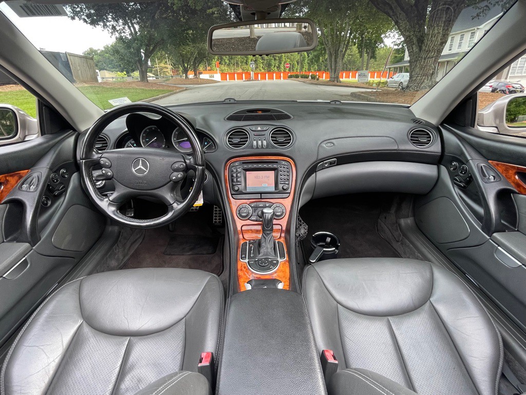 2003 Mercedes-Benz SL-Class Image 23