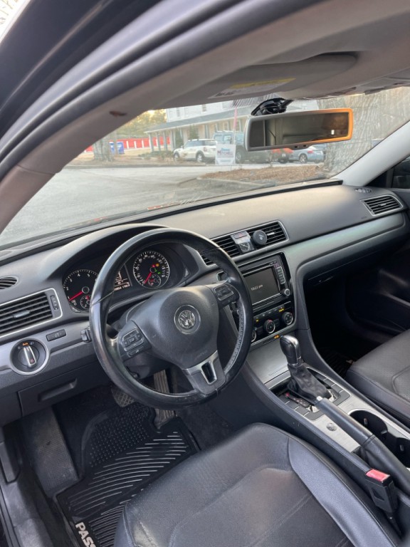 2014 Volkswagen Passat Image 10