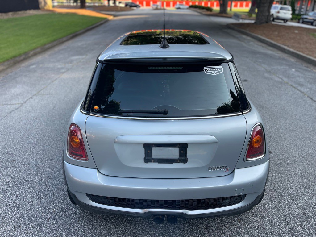 2009 MINI Cooper Image 5