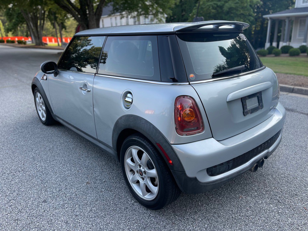 2009 MINI Cooper Image 7