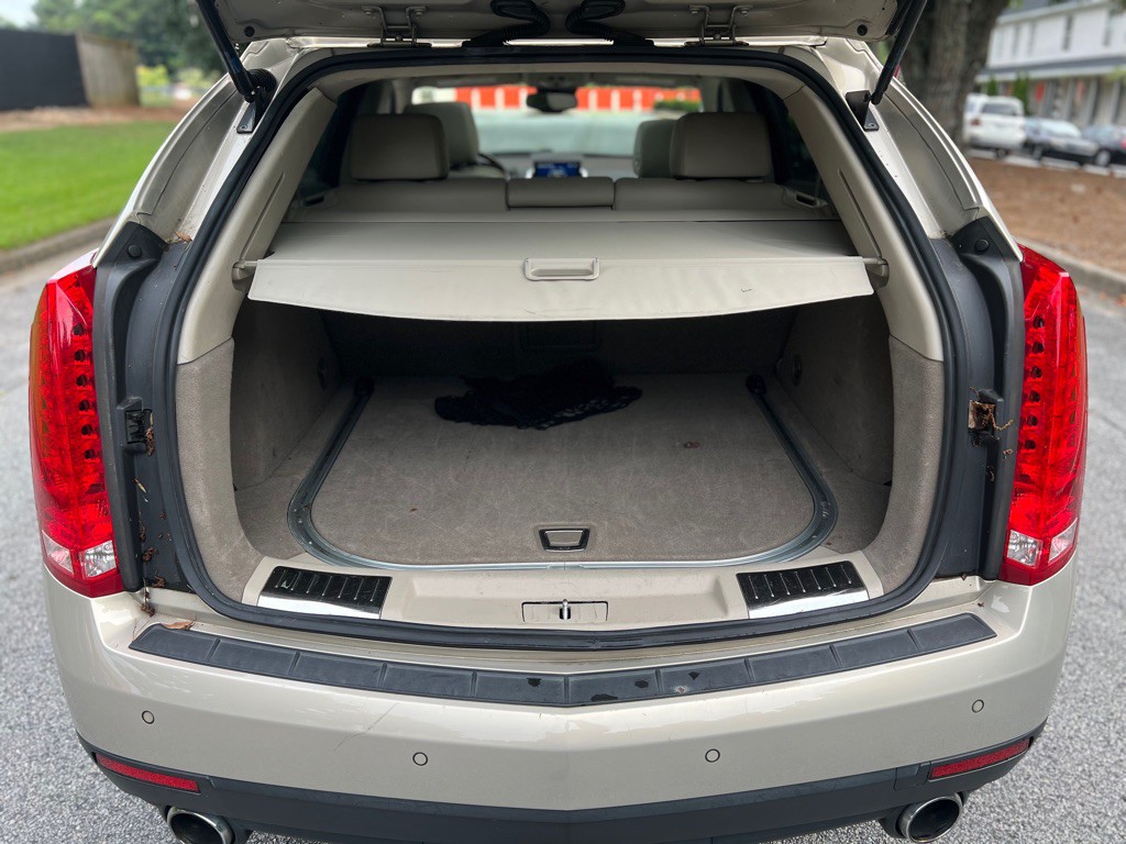 2011 Cadillac SRX Image 17