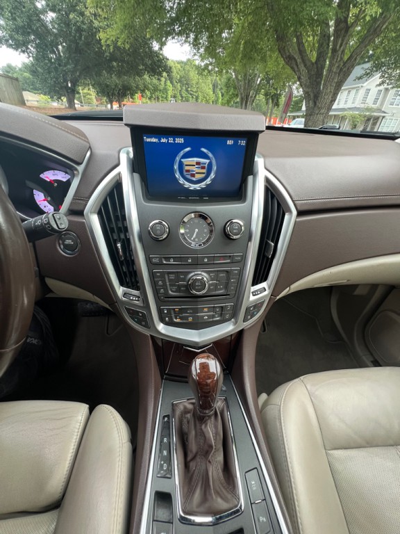 2011 Cadillac SRX Image 19