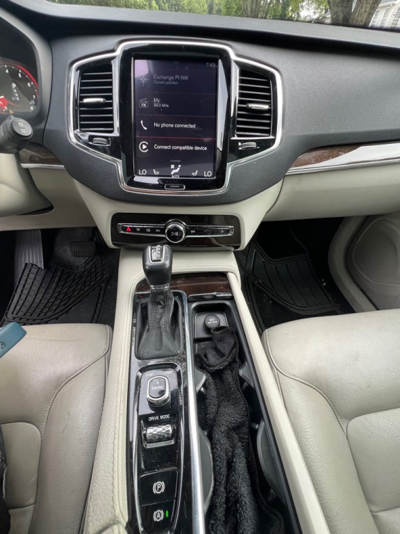 2016 Volvo XC90 Image 22