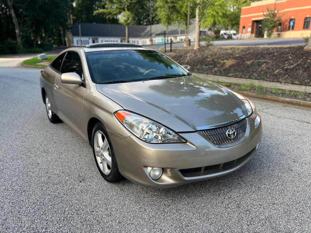 2005 Toyota Camry Image 1