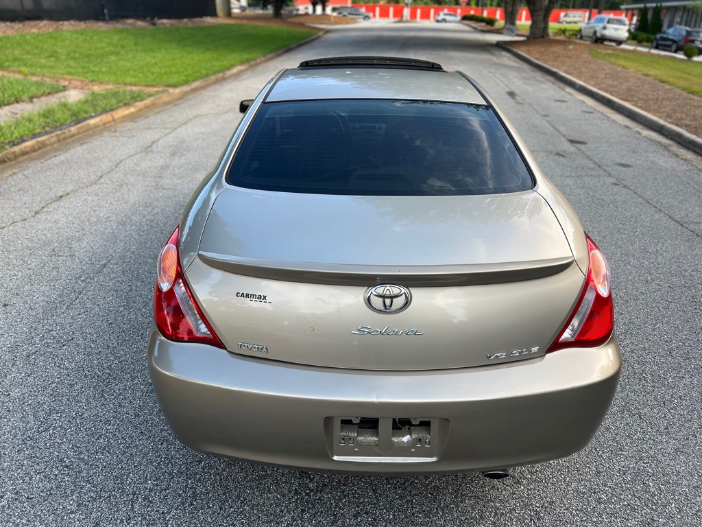2005 Toyota Camry Image 3