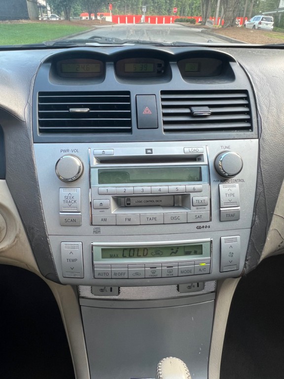 2005 Toyota Camry Image 14