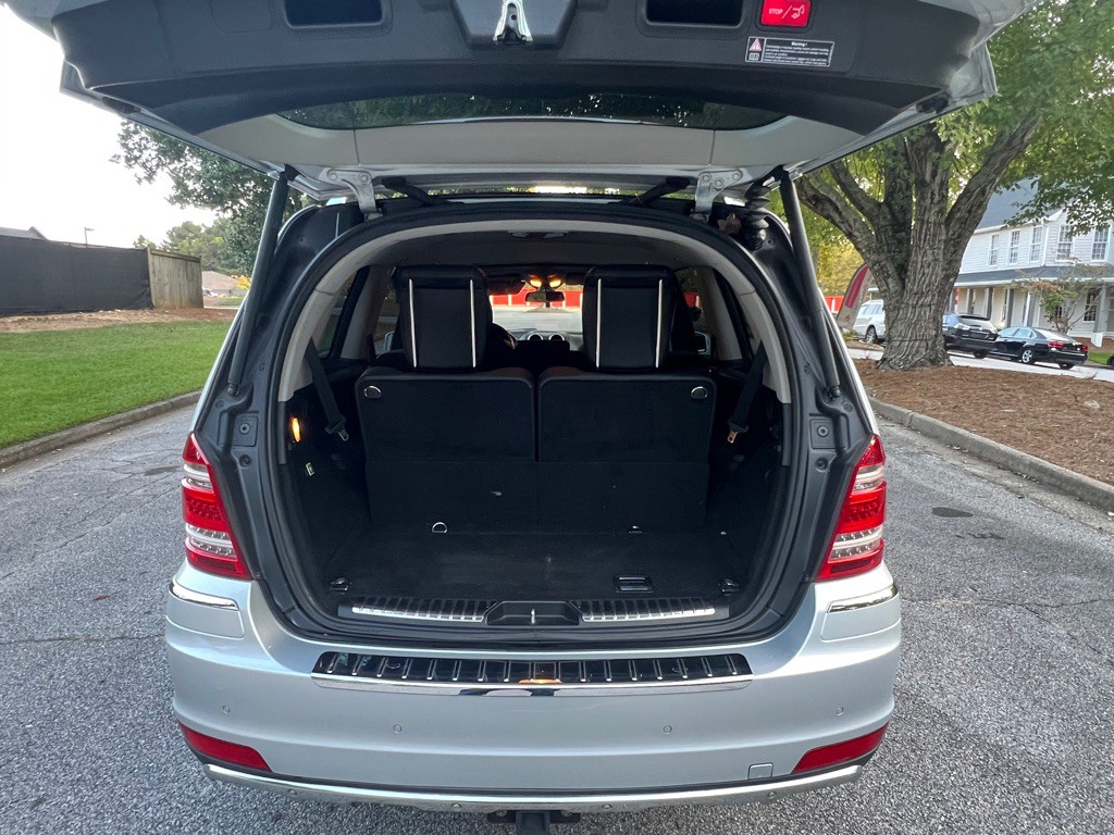 2012 Mercedes-Benz GL-Class Image 19