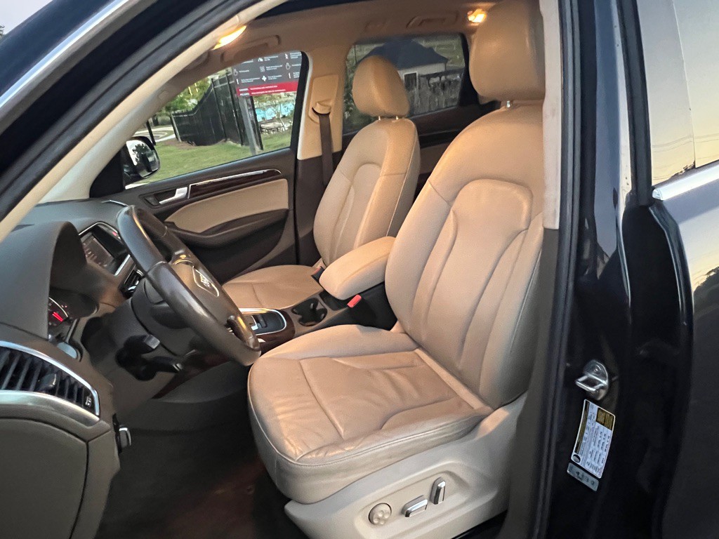 2013 Audi Q5 Image 12