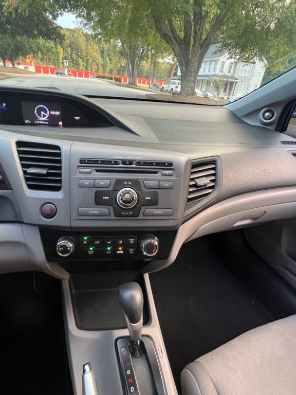 2012 Honda Civic Image 21