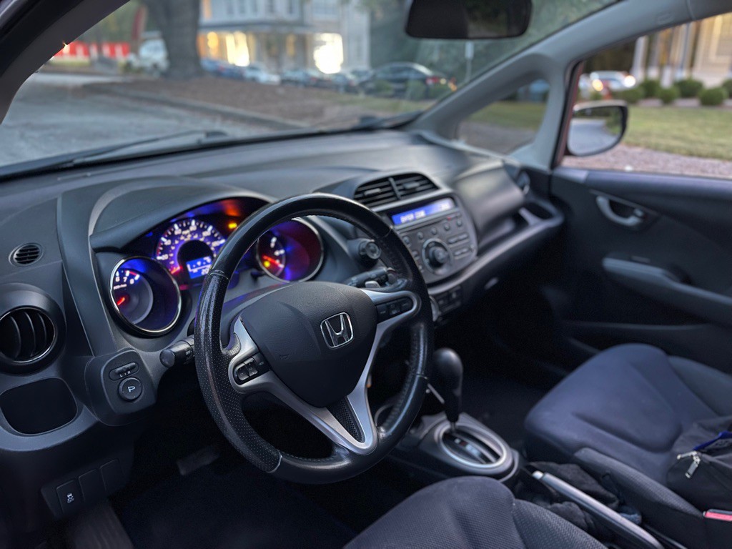 2012 Honda Fit Image 10