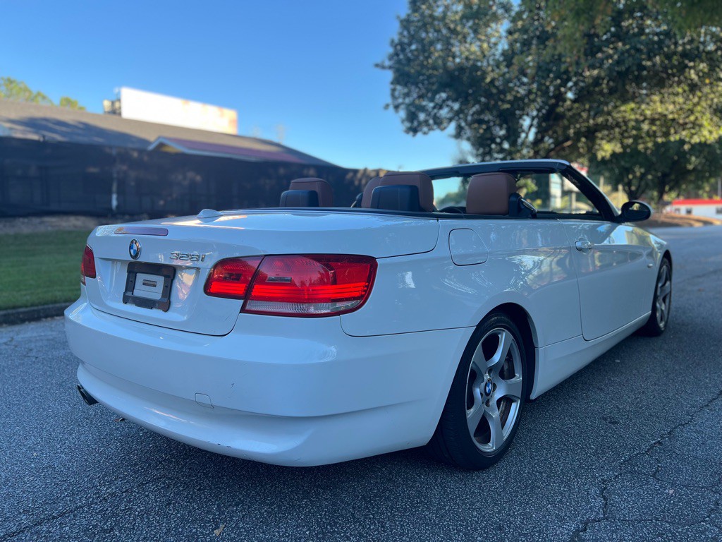 2008 BMW 3 Series Image 3