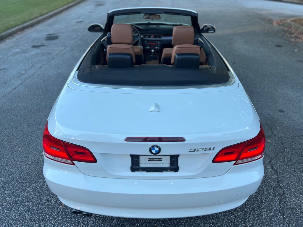 2008 BMW 3 Series Image 4