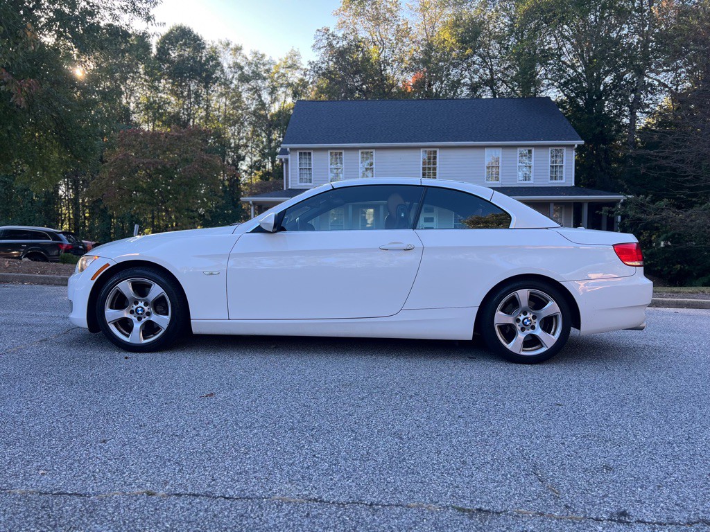 2008 BMW 3 Series Image 10