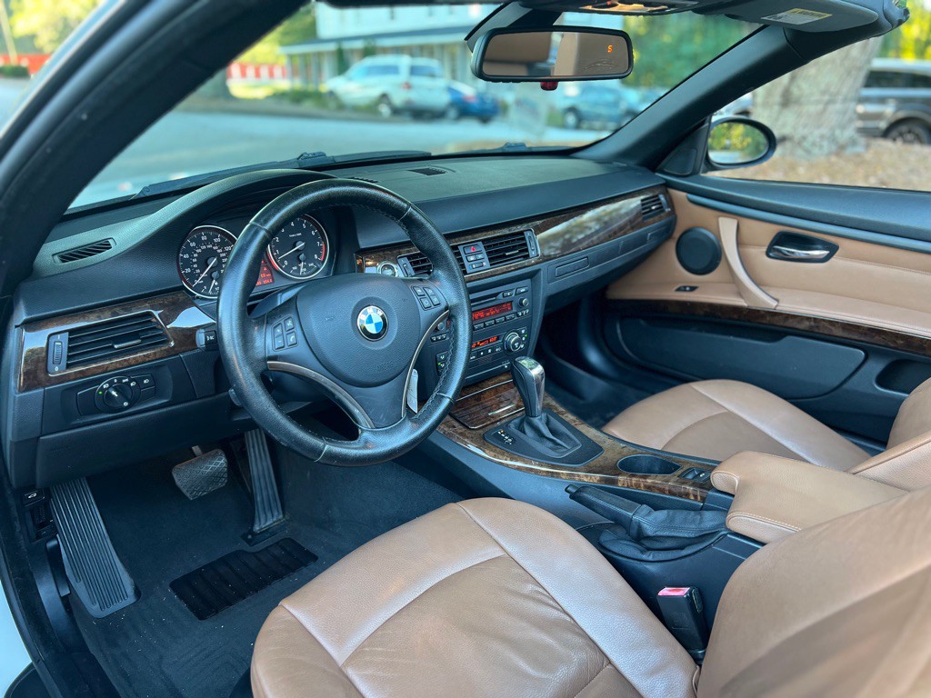 2008 BMW 3 Series Image 17