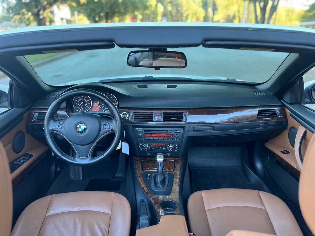 2008 BMW 3 Series Image 26