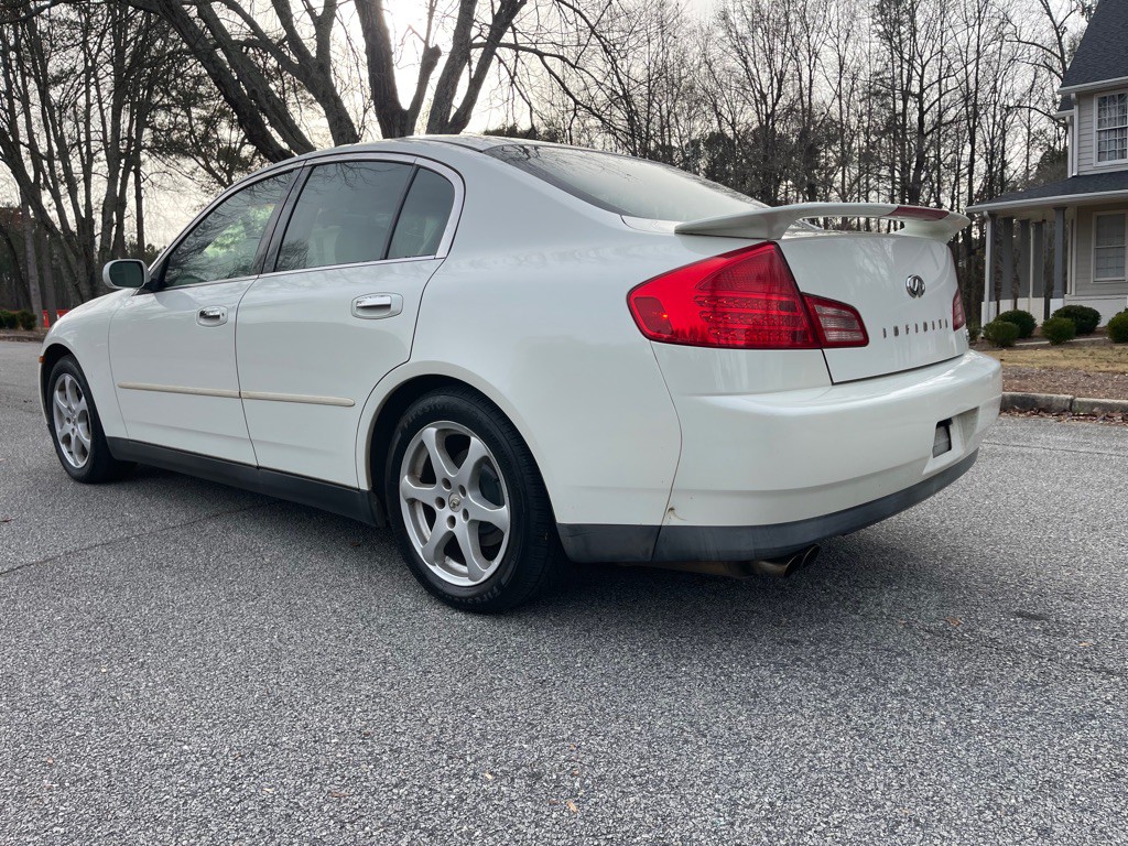 2003 INFINITI G35 Image 5