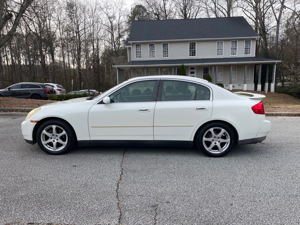 2003 INFINITI G35 Image 6