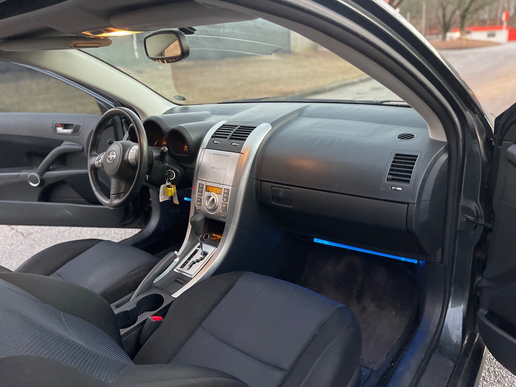 2007 Scion tC Image 12