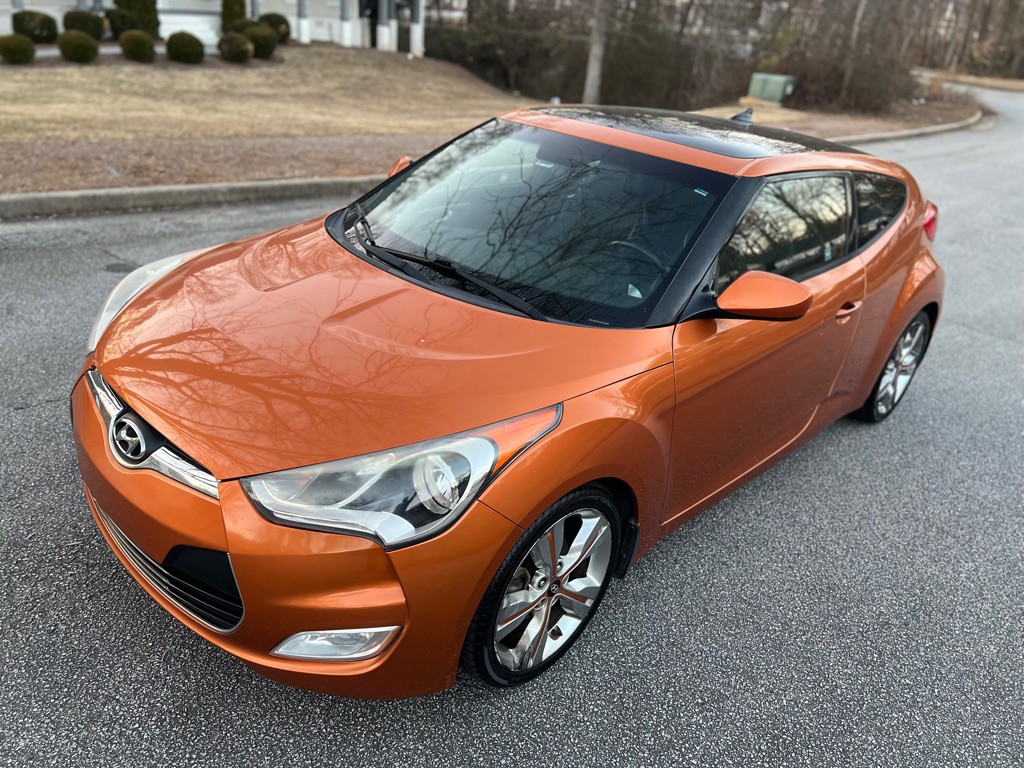 2016 Hyundai Veloster Image 8