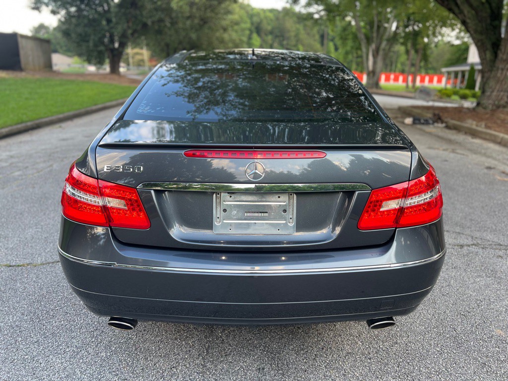 2013 Mercedes-Benz E-Class Image 5