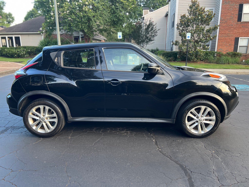 2016 Nissan Juke Image 2