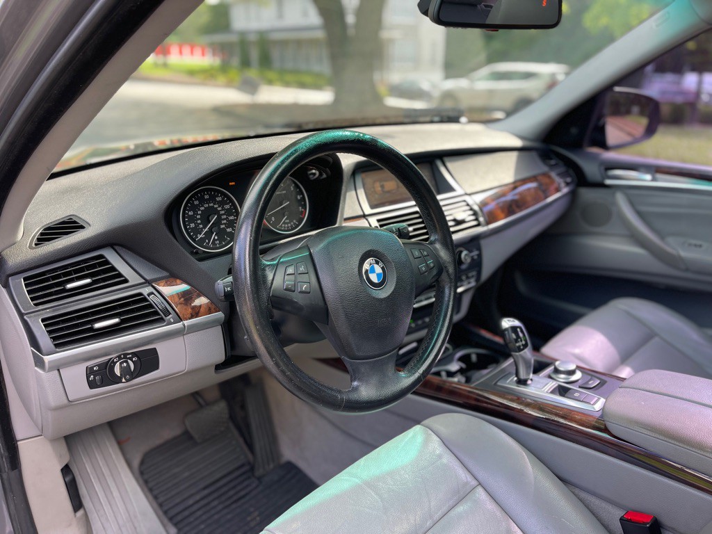 2007 BMW X5 Image 11