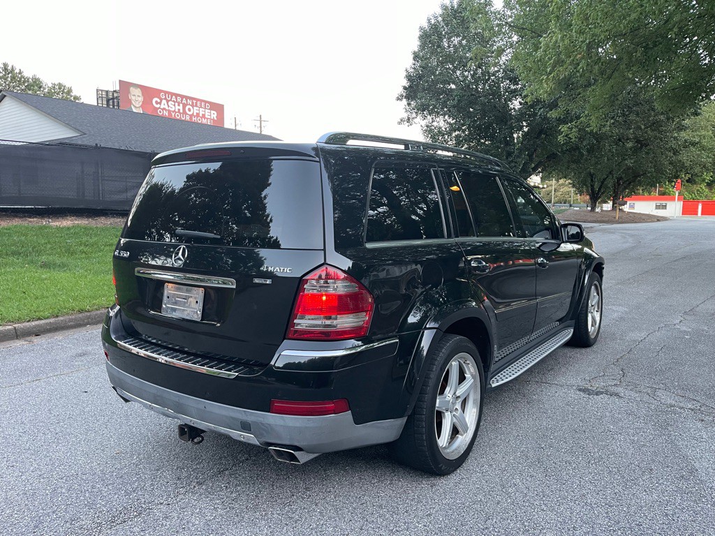 2008 Mercedes-Benz GL-Class Image 3