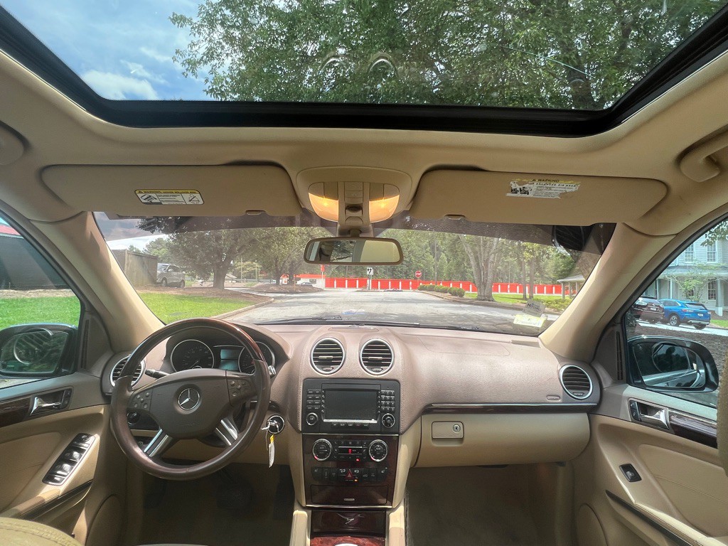 2008 Mercedes-Benz GL-Class Image 23