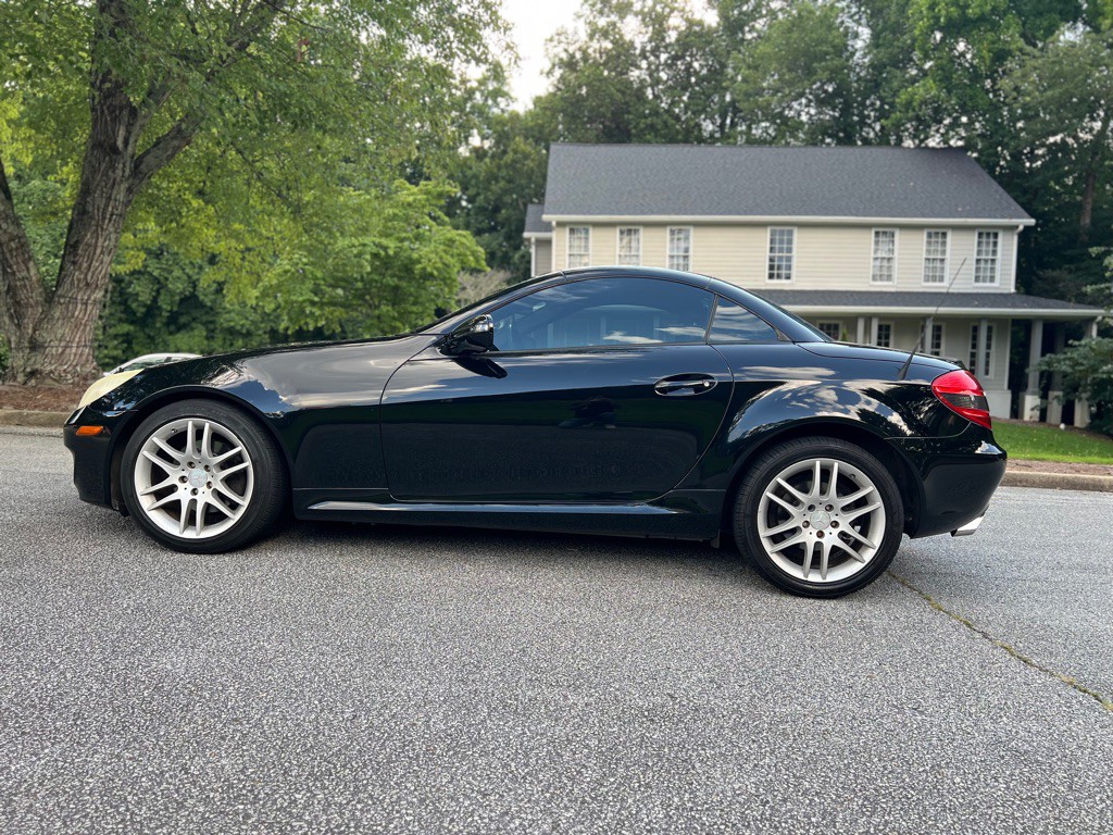 2009 Mercedes-Benz SLK-Class Image 9