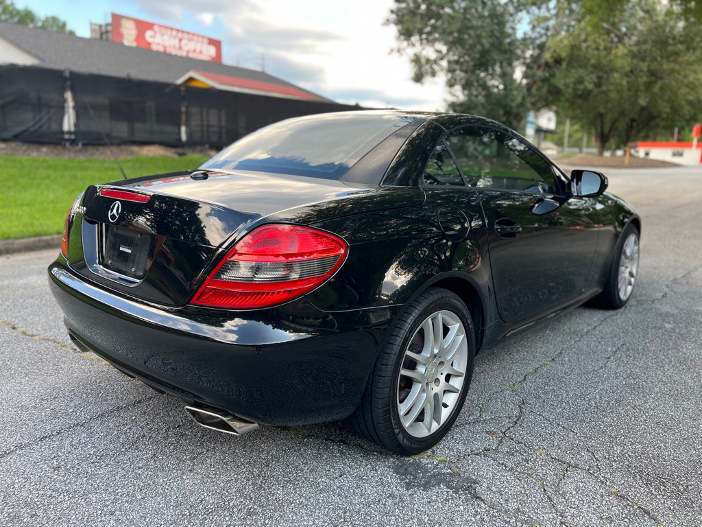 2009 Mercedes-Benz SLK-Class Image 13