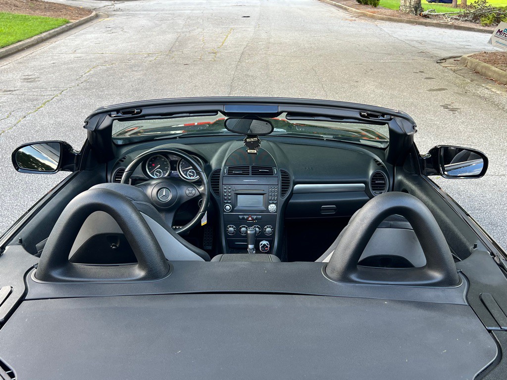 2009 Mercedes-Benz SLK-Class Image 19