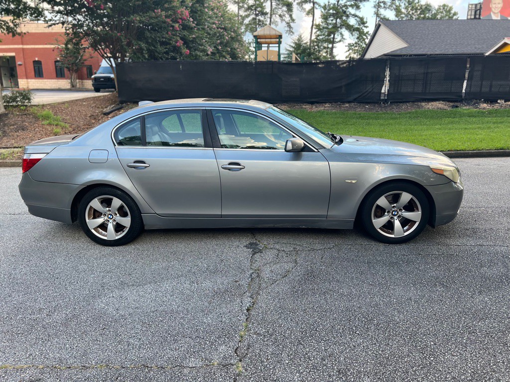 2004 BMW 5 Series Image 7