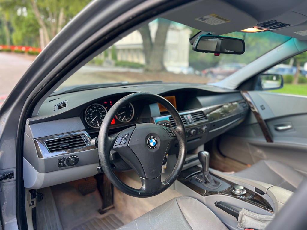 2004 BMW 5 Series Image 10