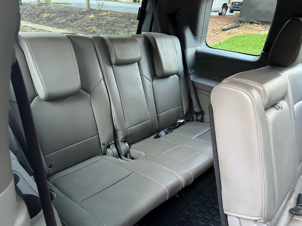 2015 Honda Pilot Image 17