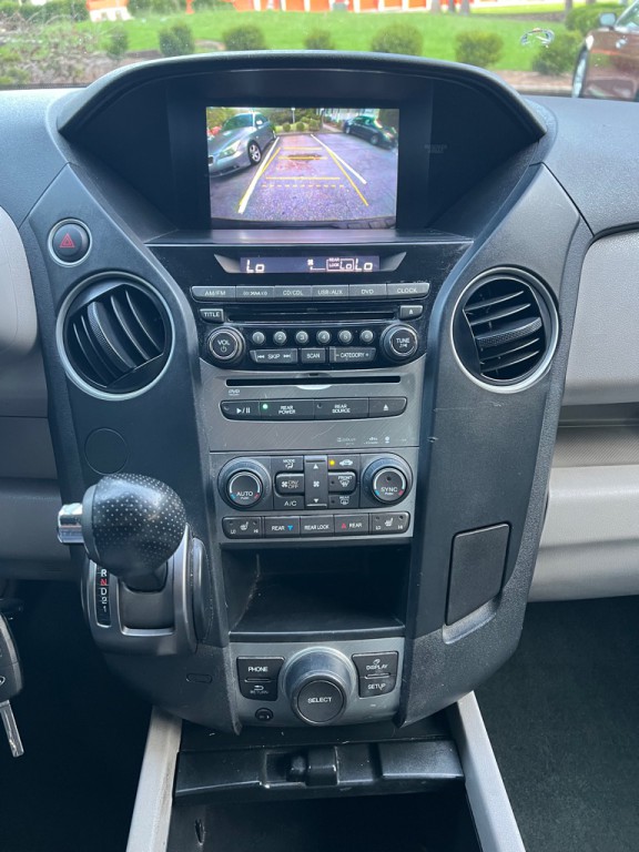 2015 Honda Pilot Image 24