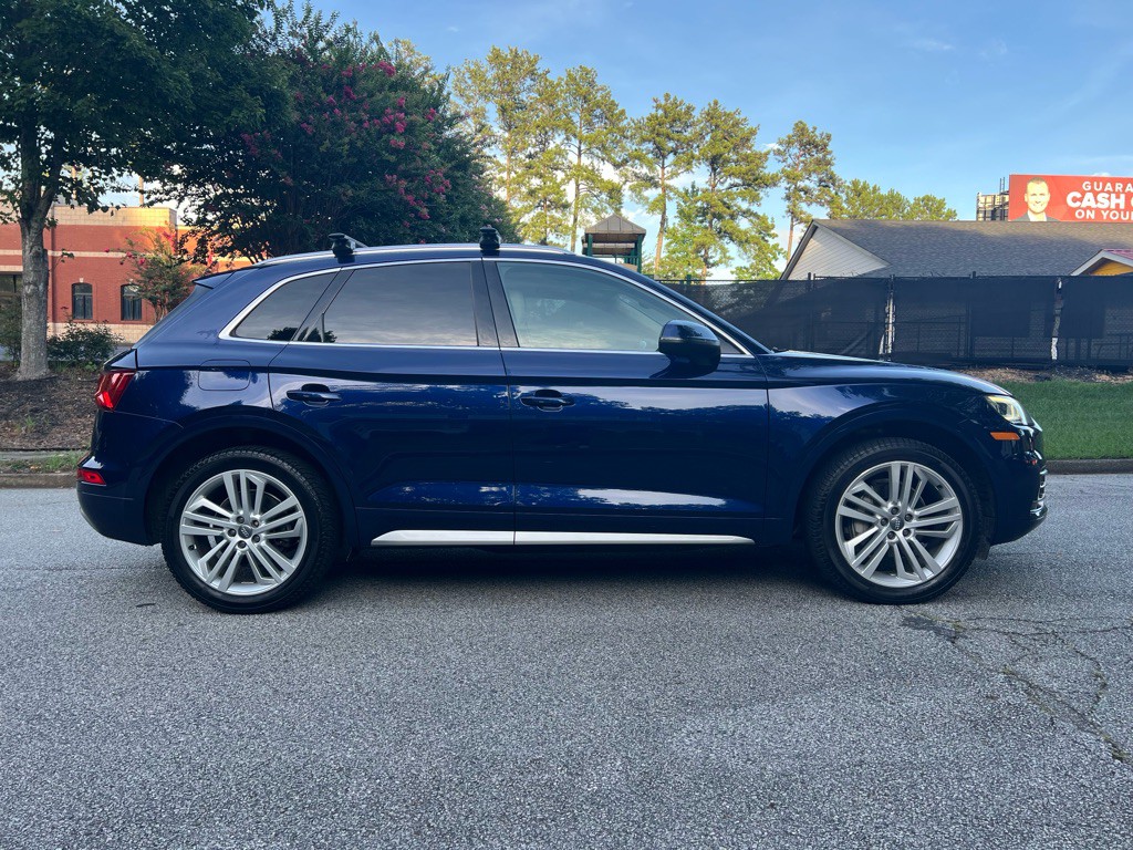 2018 Audi Q5 Image 2